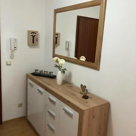 Apartamento Ferienwohnung Meli 1 *